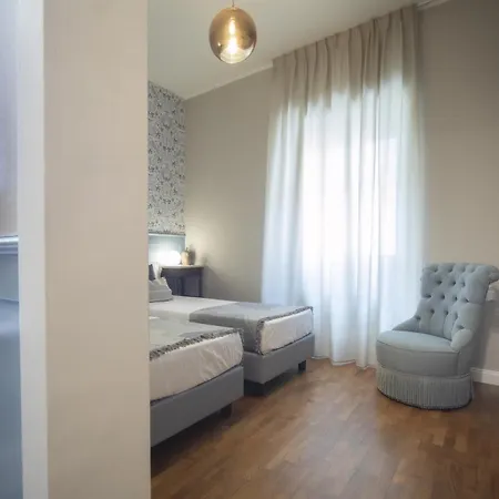 فندق مبيت وإفطار Dimora Storica Nella Torre 4*
