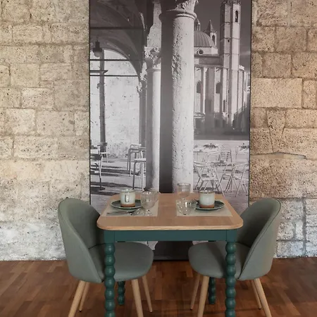 Dimora Storica Nella Torre Alojamento de Acomodação e Pequeno-almoço Ascoli Piceno