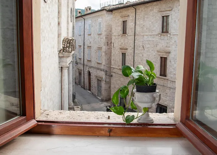 Dimora Storica Nella Torre Bed & Breakfast 3*