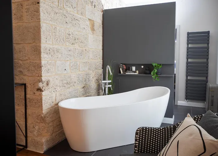 Bed & Breakfast Dimora Storica Nella Torre 3*